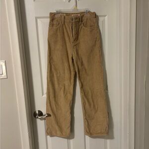 Levi’s Premium Ribcage Straight Ankle Corduroy Pants